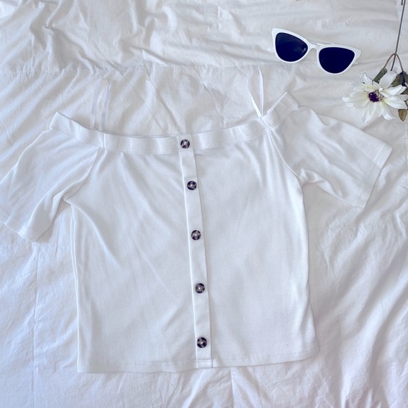 Shirt - Picture 3 of 3